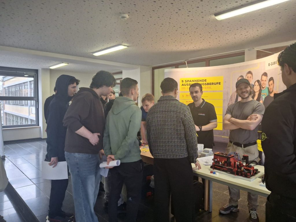 Viele Interessenten für das Elektro-Handwerk
